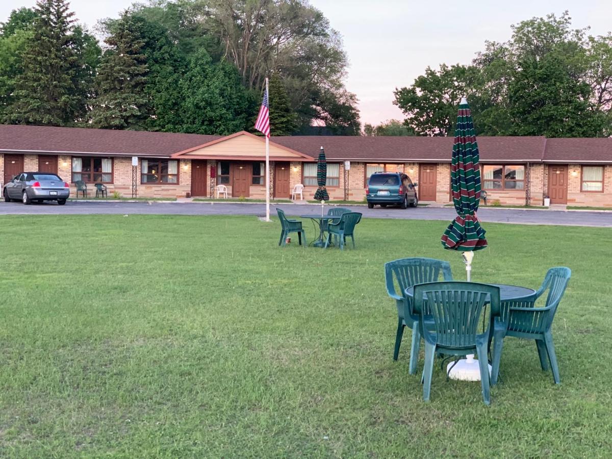 Timberly Motel Gaylord Buitenkant foto