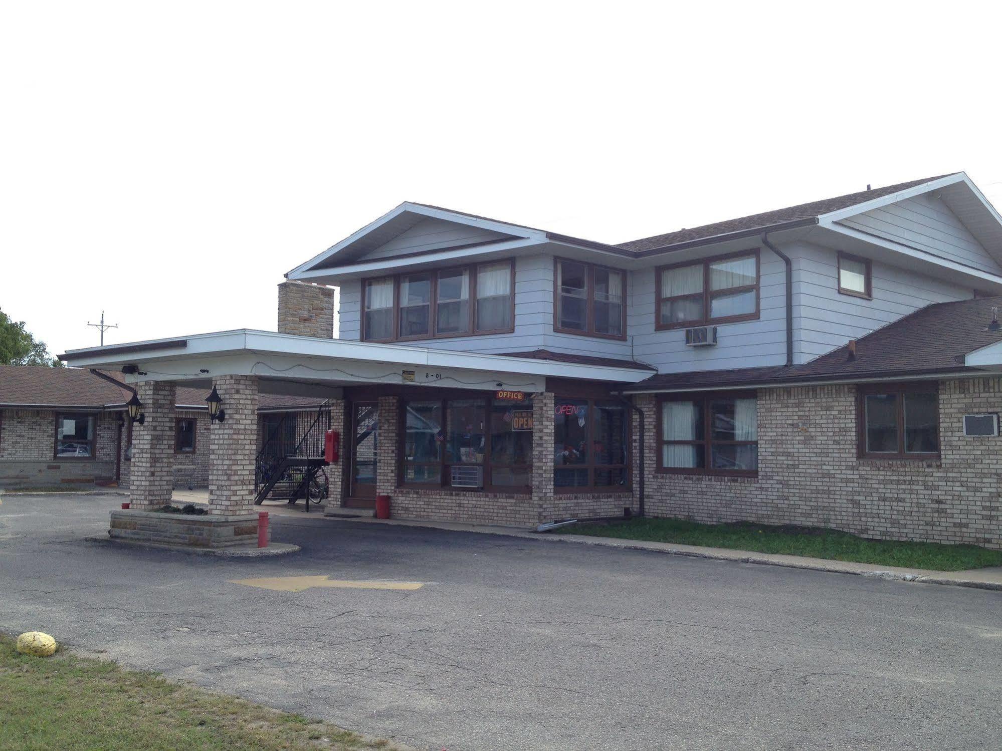 Timberly Motel Gaylord Buitenkant foto