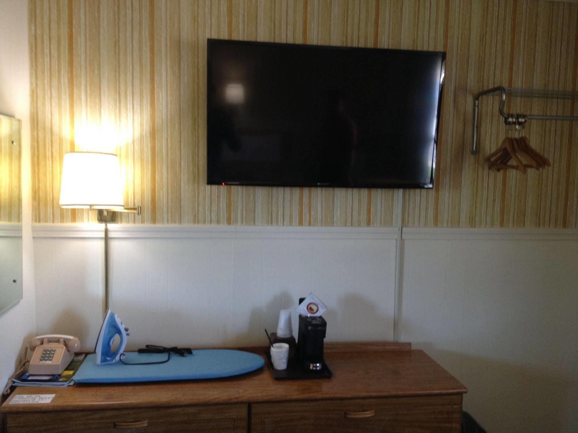 Timberly Motel Gaylord Buitenkant foto