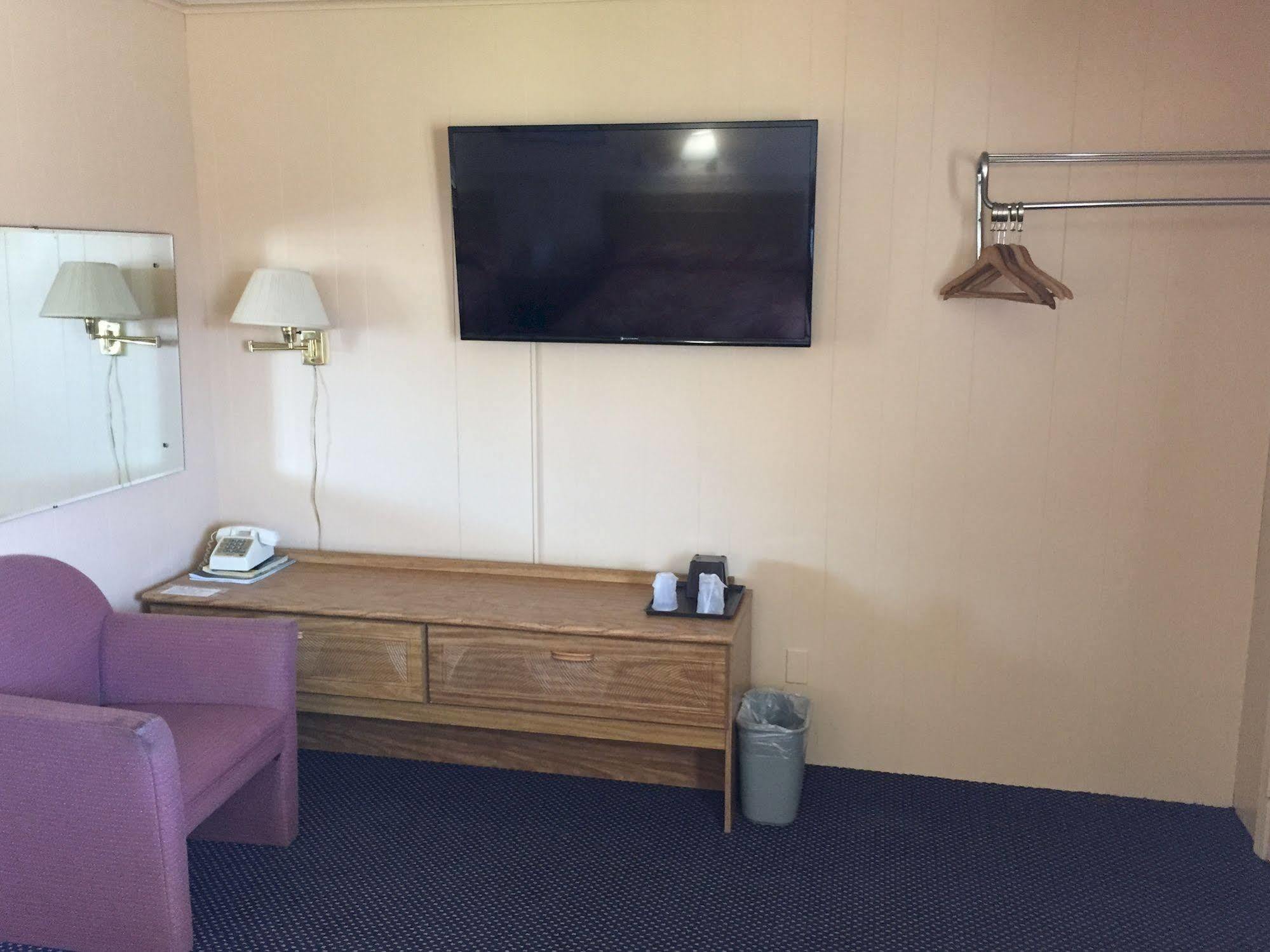 Timberly Motel Gaylord Buitenkant foto