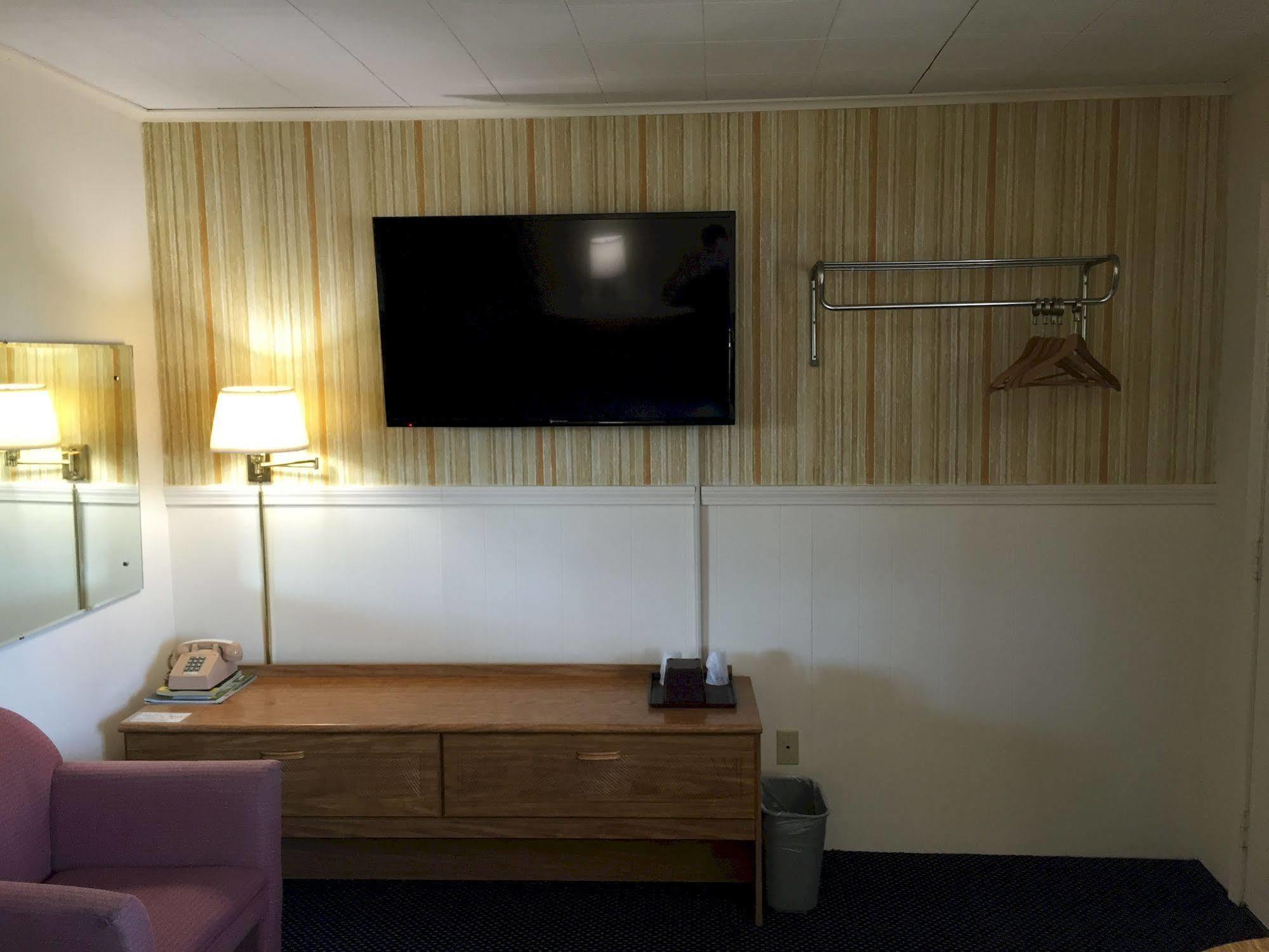 Timberly Motel Gaylord Buitenkant foto
